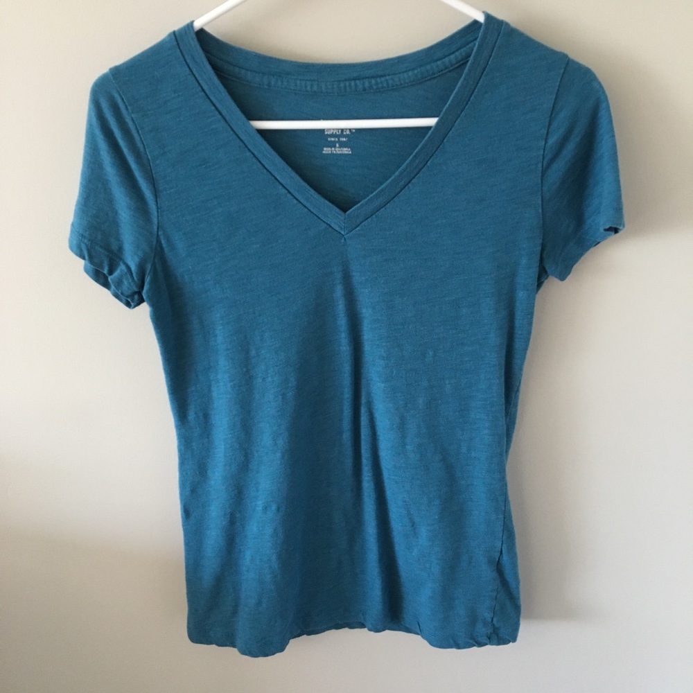 Mossimo Supply T-shirt